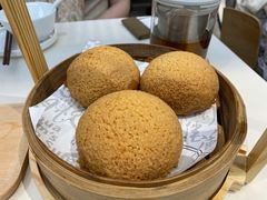 酥皮山楂叉烧包-蔡澜点心·粤菜(月星环球港店)