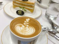 拿铁咖啡-COVA(新天地Xintiandi店)