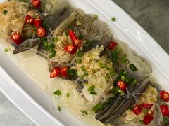 -四川小胡子海鲜(丁村万人海鲜广场店)