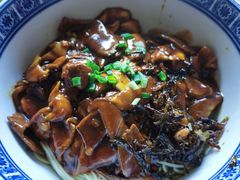 蛤蜊猪肝面-沪西老弄堂面馆(定西路店)