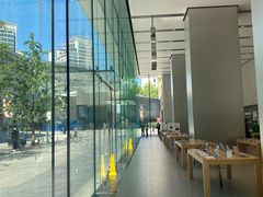 -Apple零售店(华贸购物中心店)