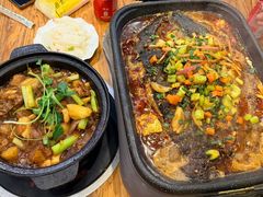 -鱼众不同·鸡公煲·烤全鱼(国顺路店)