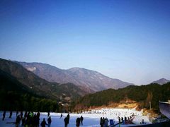 -大别山南武当滑雪场