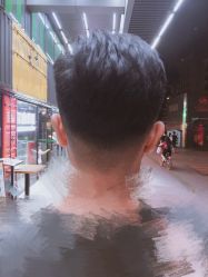 -苏豪路易士·嘉玛发廊