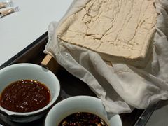 -靠山屯东北农家菜(八龙桥雅苑店)