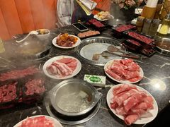 -秋天里·自助烤肉·火锅(乐海城市广场店)