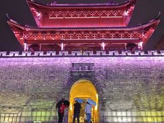 -巴陵广场