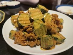 黄瓜拌油条-梅飞酒家(桑园路店)