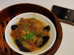 -万龙洲海鲜(大兴绿地缤纷城店)