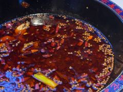 -何师傅美蛙鱼头(汉街店)