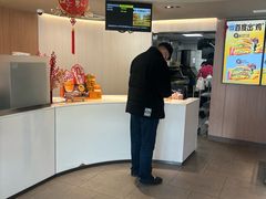 -麦当劳(展览馆店)