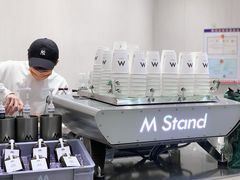 -M Stand(南京新街口金鹰店)