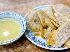 老北京炸灌肠-门框胡同百年卤煮(新街口店)