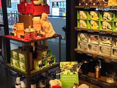 零售区-星巴克(无锡高铁站店)