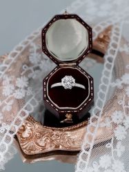-LightOnly·培育钻石婚戒定制(天坛店)