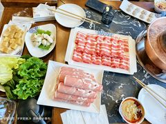-楼外楼大刀肉传统火锅居(繁荣路店)