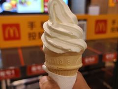 -麦当劳(华融店)