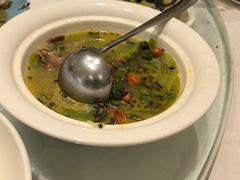 -沪华海鲜大酒楼(南汇店)