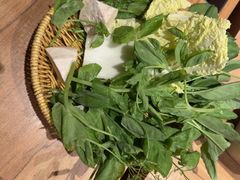 -巴奴毛肚火锅(龙湖锦艺城店)