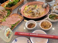 -阿婆情腊排骨火锅(金虹路店)