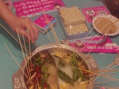 -蜀巷弯弯串串香(长春总店)