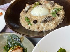 黑松露温泉蛋烩饭-Nana And Her Friends Restaurant 娜娜家(小寨原力场店)