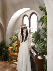 -城市花园婚纱摄影