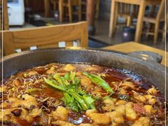 -都江堰石锅鱼