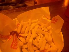 -Helens海伦司小酒馆(复旦大学店)