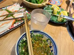 -洱火云南酸菜牛肉火锅(石景山当代商城店)