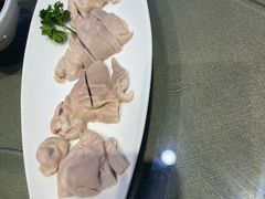 -新颐园本帮江浙菜·红烧猪手煨鲍鱼·红烧肉(顾村公园电台路店)