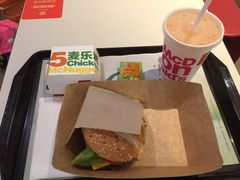 -麦当劳(新世纪环球中心店)