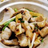 京城老牌粤菜馆子重张开业了。