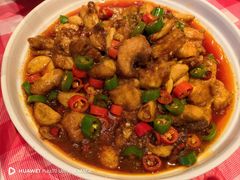 -巴陵全鱼席(湖南老字号汴河街店 )