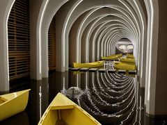 -涨巢·潮玩水疗局