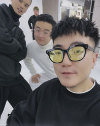 -型色沙龙