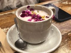 -FLOVIE FLORIST CAFE