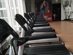 -一兆韦德健身(慧芝湖店)