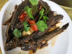 -怡园酒家(陈政路店)