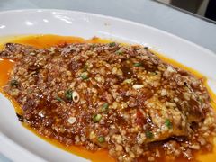 干烧鲳鱼-小实惠嘉(威海路店)