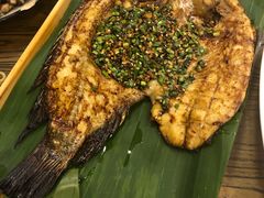 傣味烤罗非鱼-遇见阿家村云南菜(魏公村店)