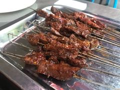 -老兰家传统烧烤炒菜泡馍(小南门店)
