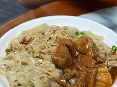 牛腩捞粗-曾仔竹升面