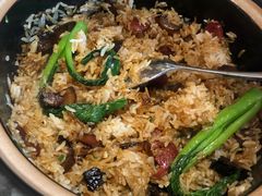 广式腊味电煲饭-粤域茶餐厅