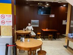 大堂-老桐椿 · 上海大馄饨