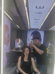 -藤野造型烫发染发