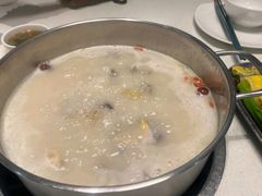 -煲王粤菜餐厅(中侨中心店)