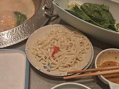 -狼头山火锅 KTV欢唱·烤串(理工大学店)