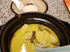 姜黄豆腐炖鳝酥-南京大牌档(香港广场店)