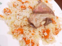 单排羊肉手抓饭-巴依家新疆手抓饭(菱角湖万达店)